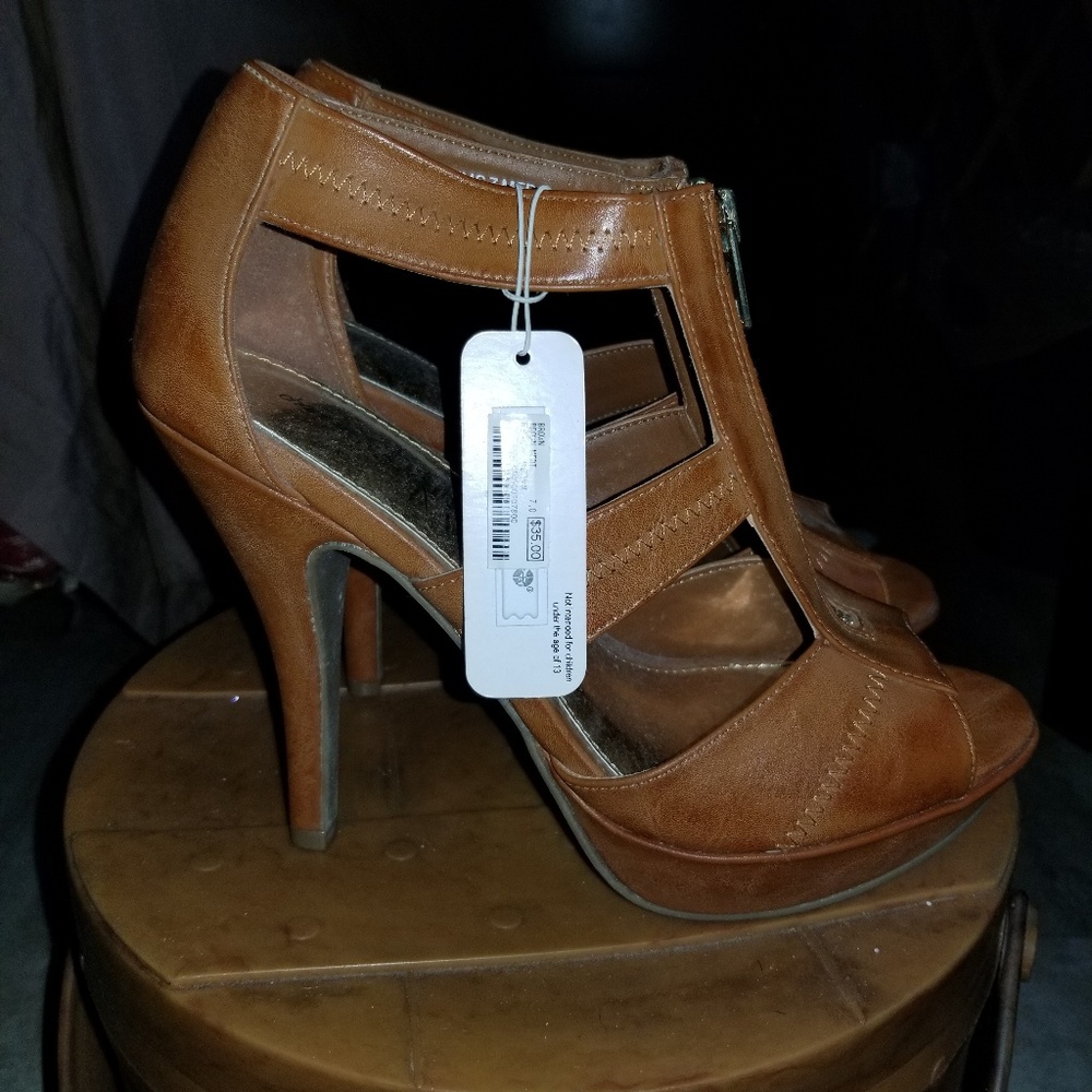Women heels